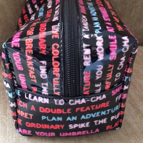 🎁Kate Spade Large Davie Cosmetic Bag - Picture 7 of 8